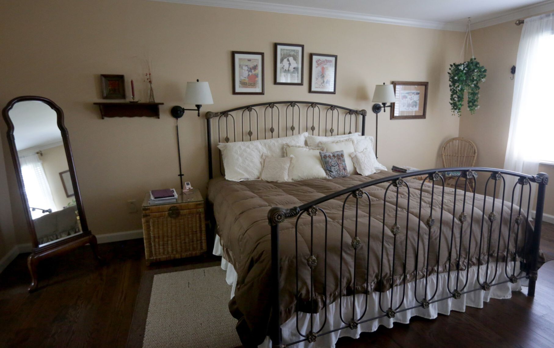 At Home with the Terrys of Des Peres